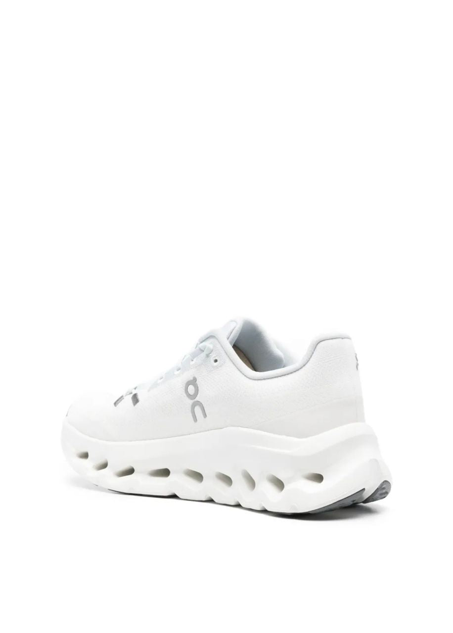 On Running Cloudmonster