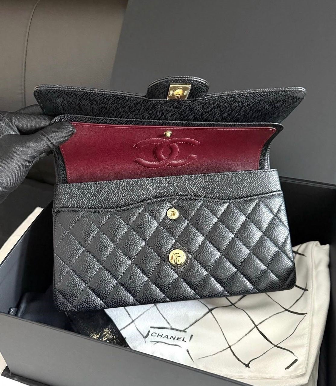 Chanel Medium Classic Flap  Black  (Mint, Full Set)