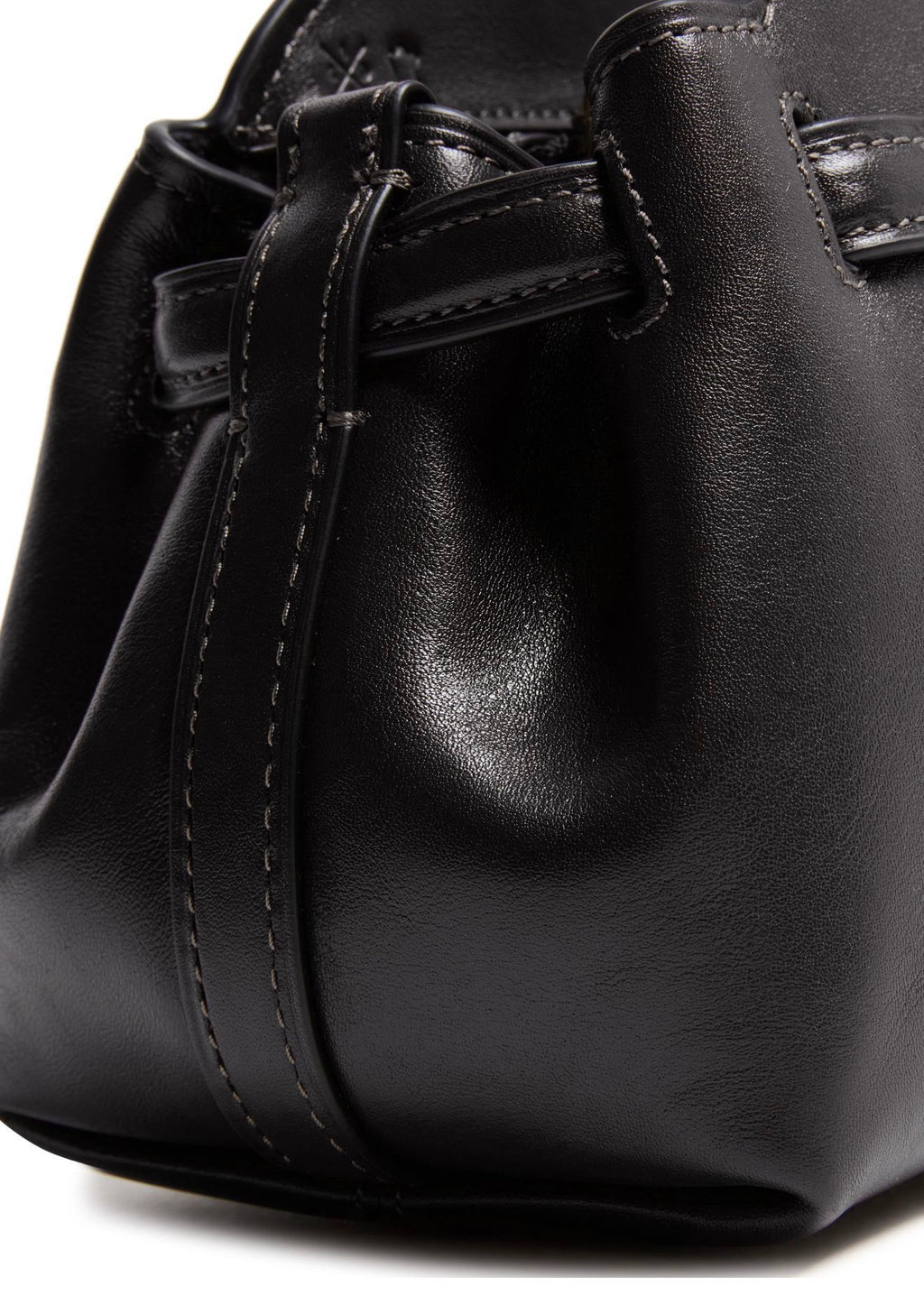 COACH
Shoulder Bag Empire 34